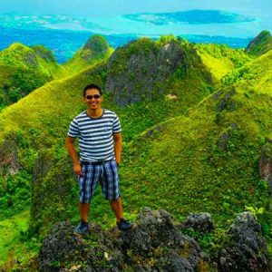 Kawasan Falls + Osmeña Peak Day Tour